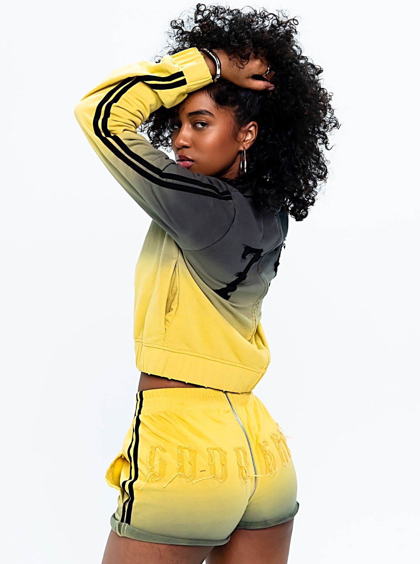 CITRINE GOOD KARMA FULL ZIPPER SWEAT SHORTS