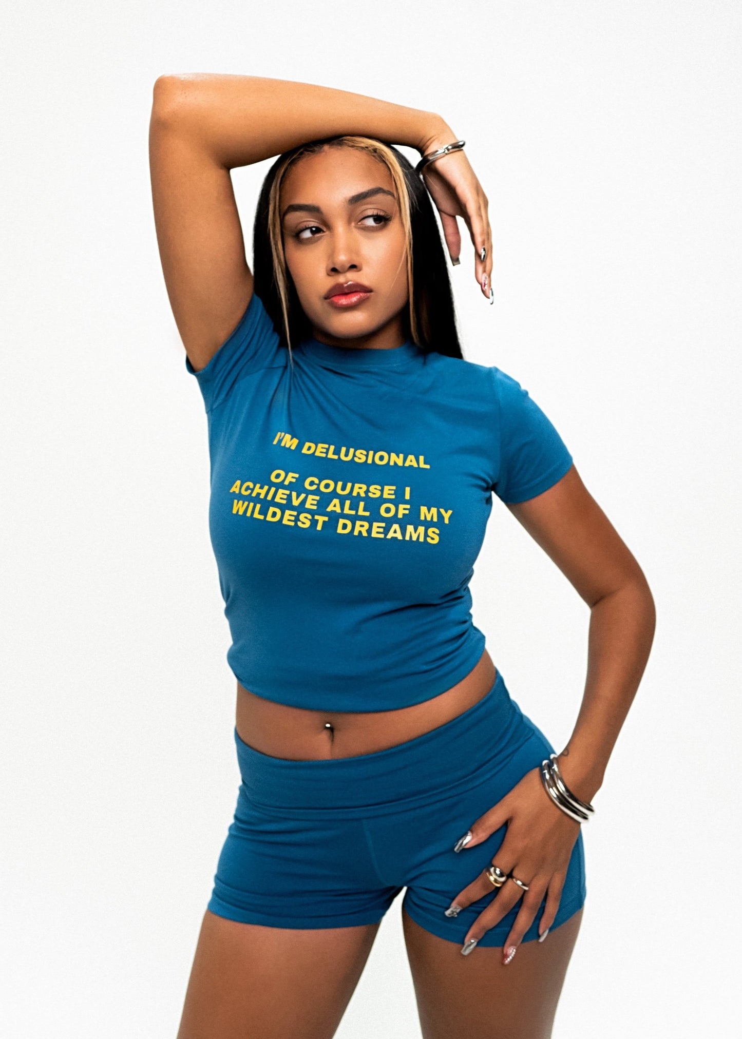 I'M DELUSIONAL TEE