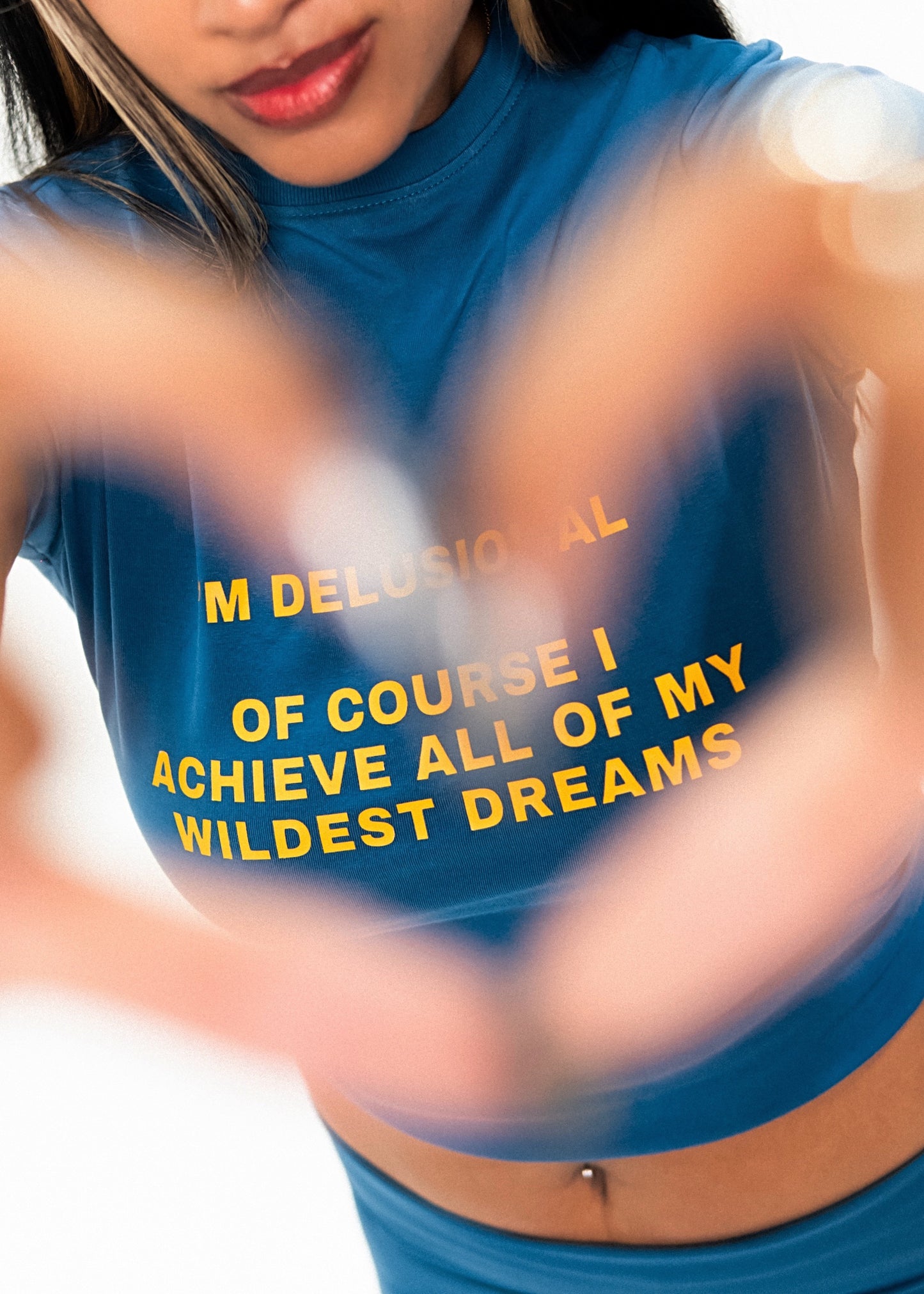 I'M DELUSIONAL TEE